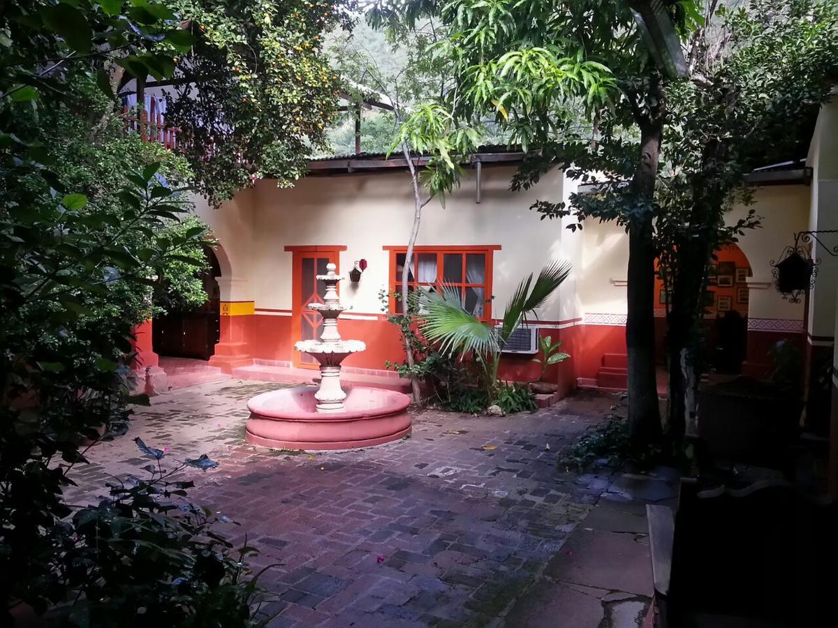 Casa Real De Minas De Batopilas Hotel Eksteriør billede